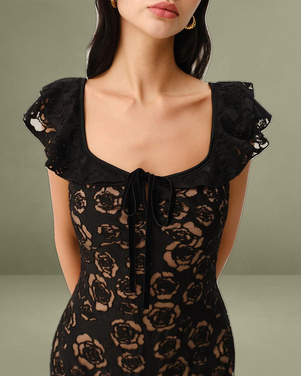 Black Textured Ruffled Mermaid Mid-length Dress